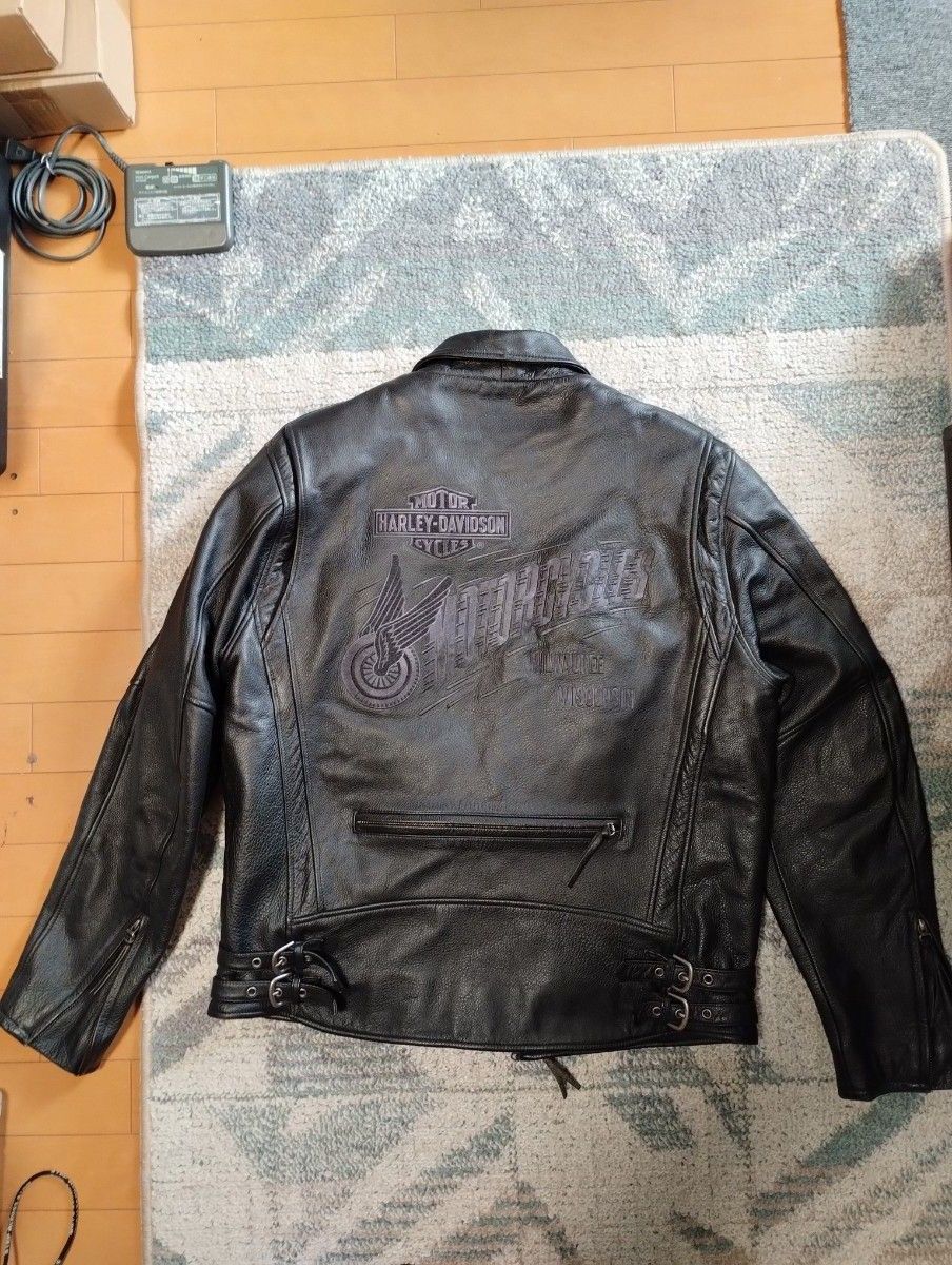 人気No.1 Harley-Davidson HARLEY-DAVIDSON 極美品 レザージャケット