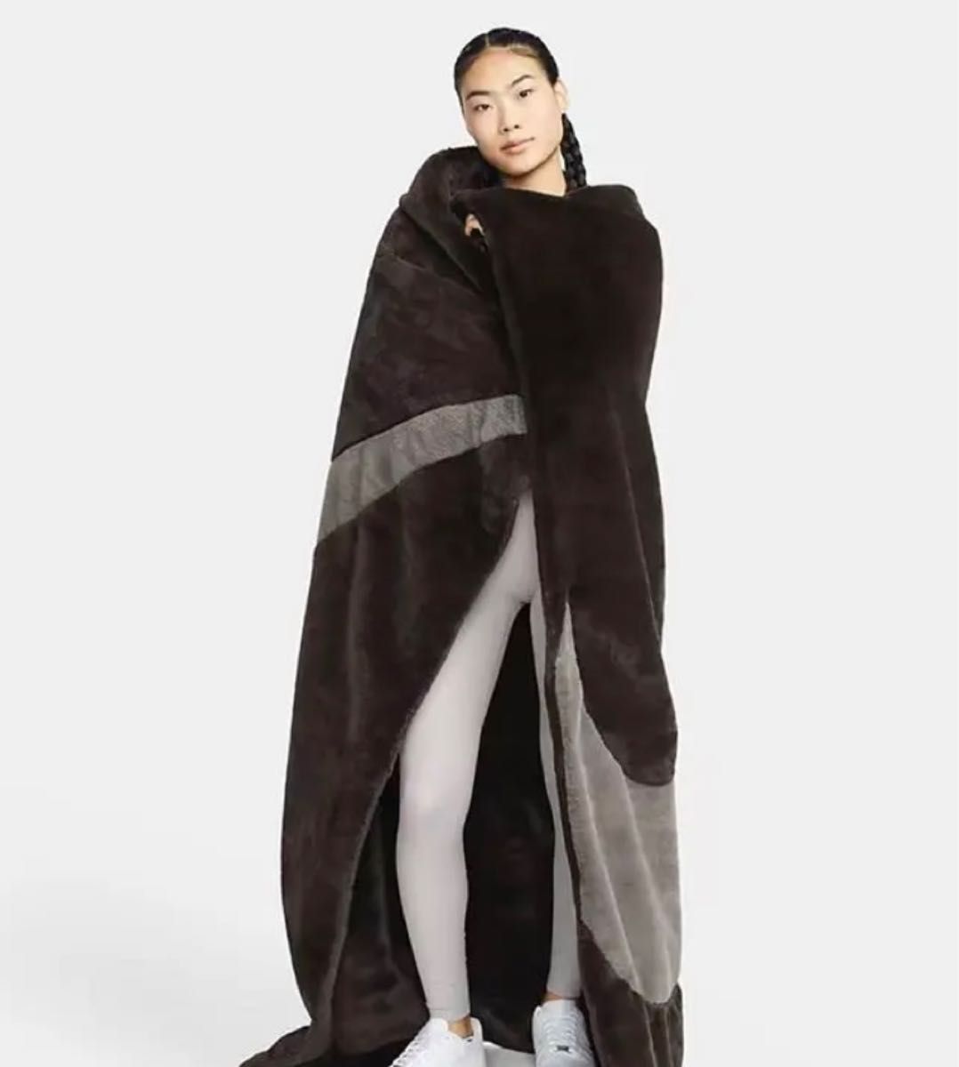 新品NIKE フェイクファーブランケット 布団、寝具 毛布、ブランケット