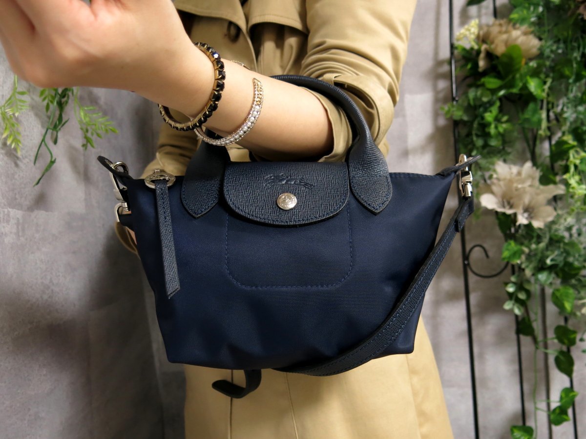 爆買いセール 新品 未使用品 LONGCHAMP ロンシャン バッグ ネイビー
