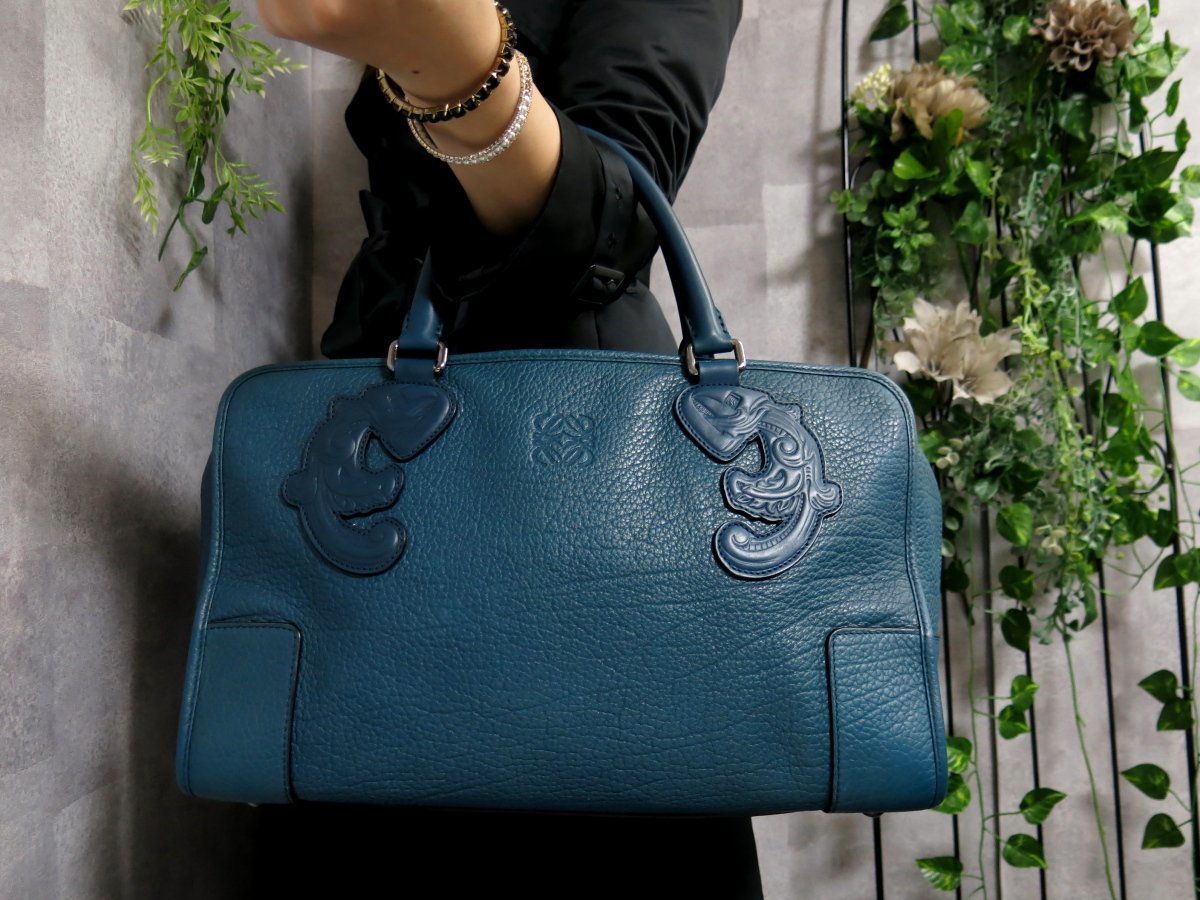 感謝の声続々! 【廃盤・限定コレクション】LOEWE パイパー FURLA