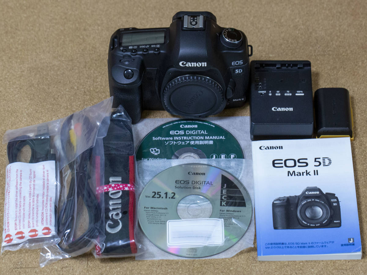 キヤノン EOS 5D Mark II ボディ(デジタル一眼レフ フルサイズ) 5D