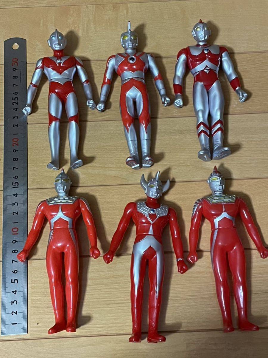 ヤフオク! - 当時物 ウルトラマン ソフビ フィギュア 6体セット