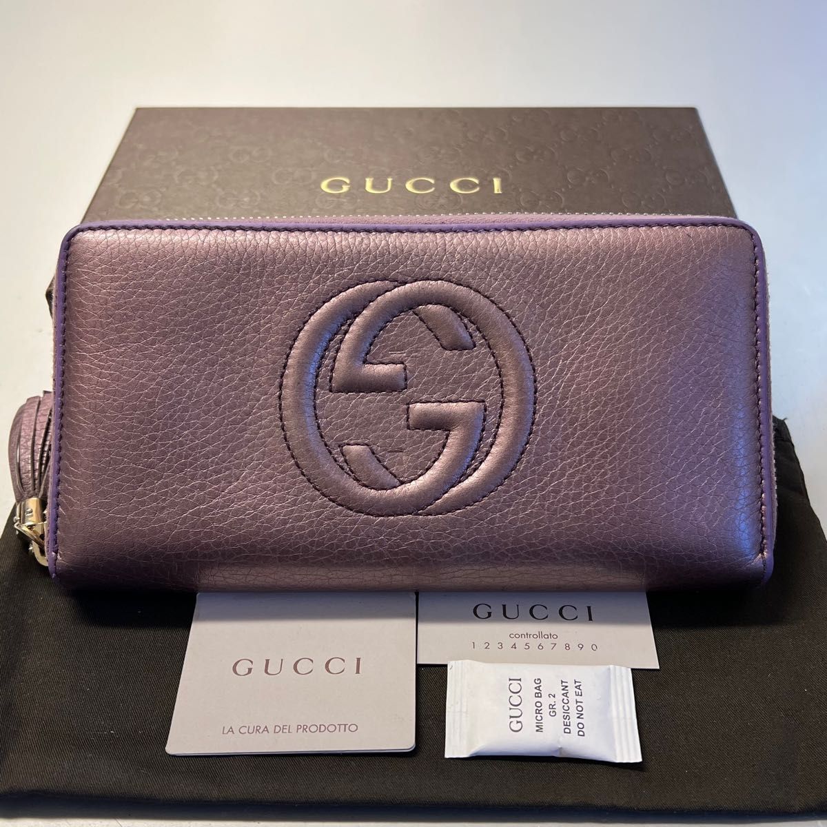 新品同様 グッチ GUCCI 財布 長財布 ソーホー ラウンドファスナー