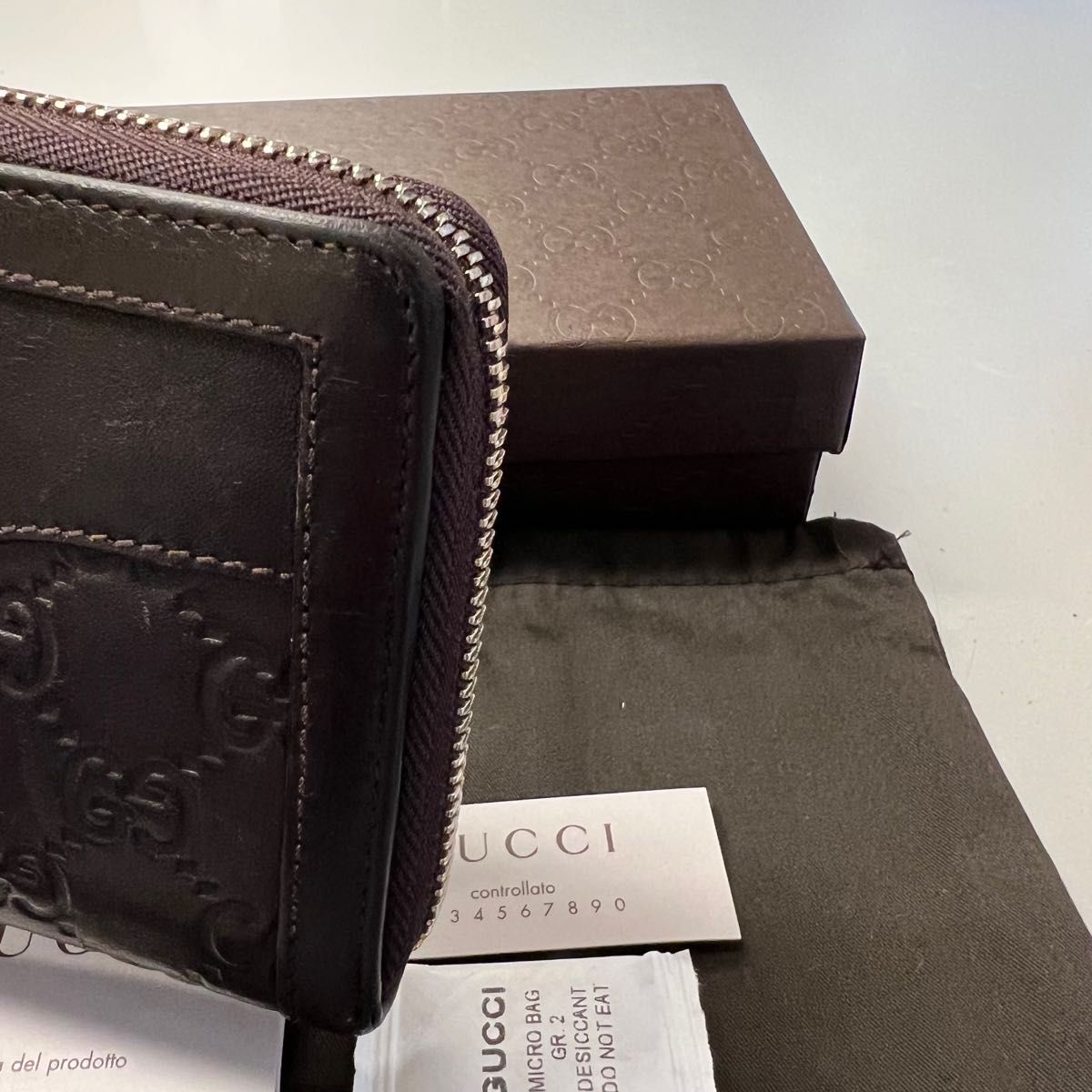 新品同様 グッチ GUCCI 財布 長財布 シマレザー インターロッキングGG