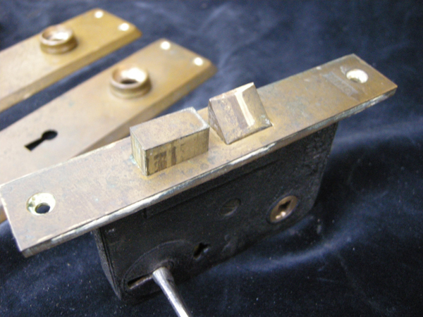 HMC・真鍮製ドアノブ・鍵付き・ノブ直径5.5ｃｍ・昭和レトロ・アンティーク・147629_画像6