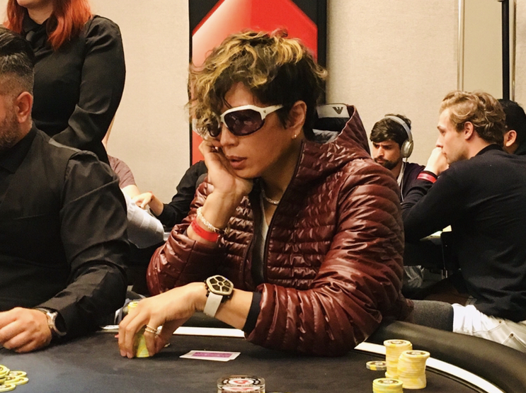 Yahoo!オークション - GACKT着用 同型 エンポリオアルマーニ Yahoo!オークション - GACKT着用 同型 エンポリオアルマーニ