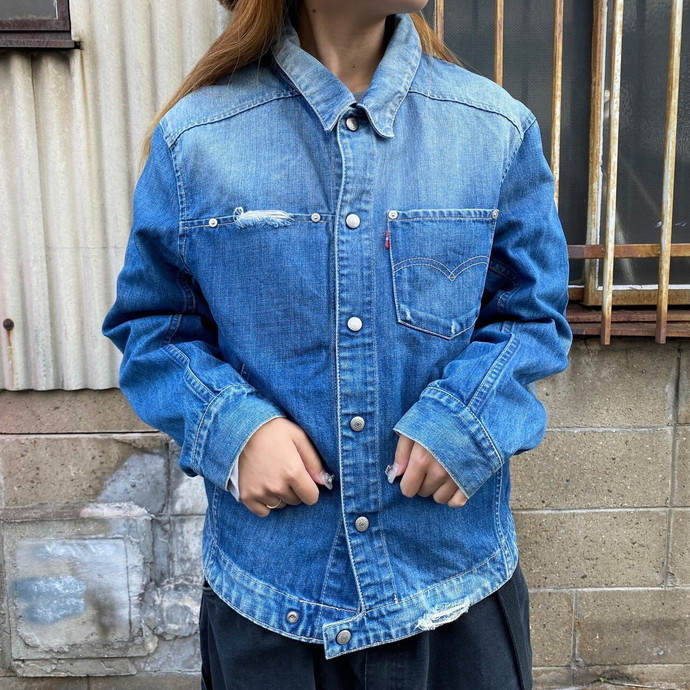 新品登場 JEANS ENGINEERED Levi's ユーロリーバイス 実寸S相当 メンズ