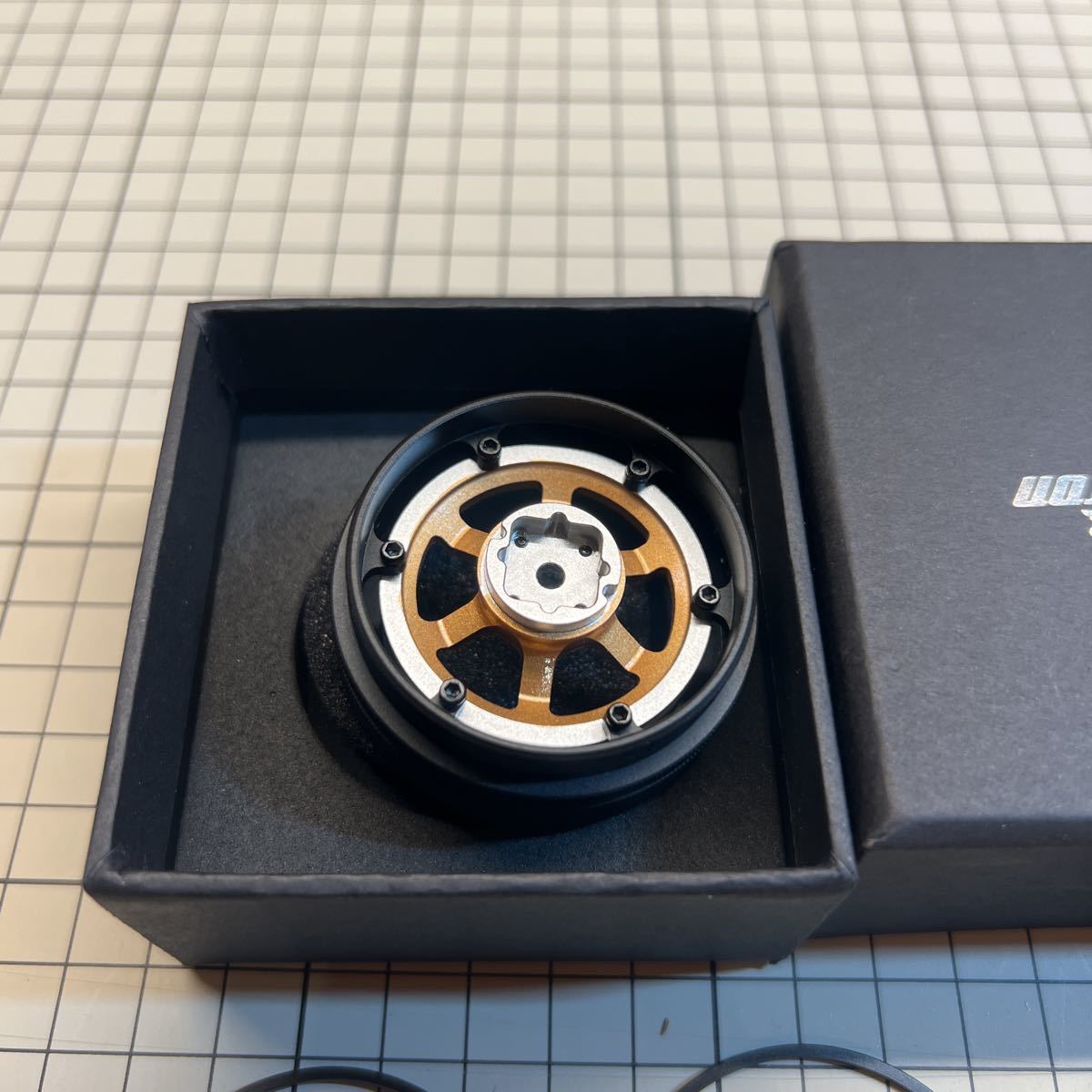 ADDICTION AZADA ステアリングホイール中古 アディクションアザダ