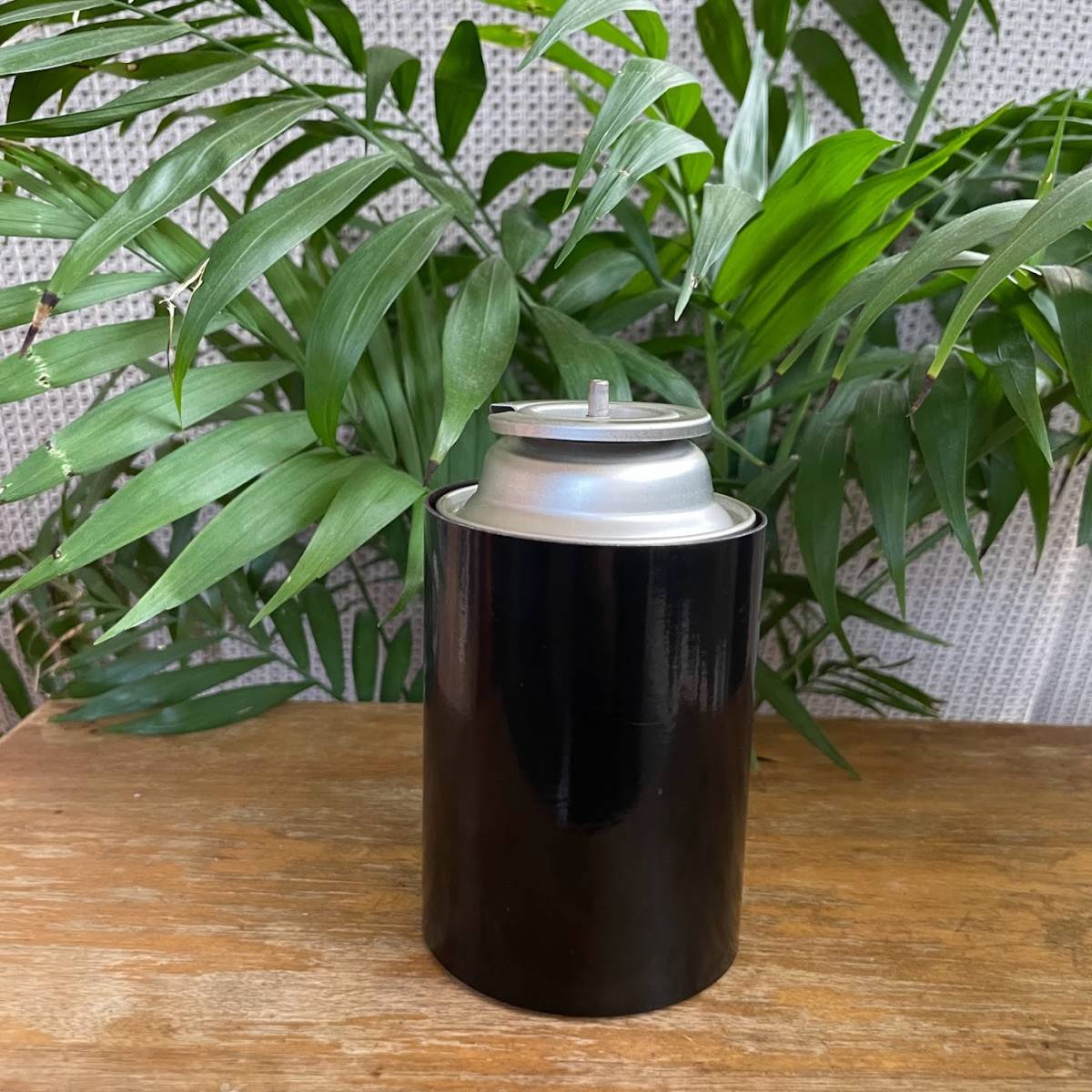 CBジュニア缶(カセットガスジュニア)マグネットカバー光沢ブラック艶あり仕様