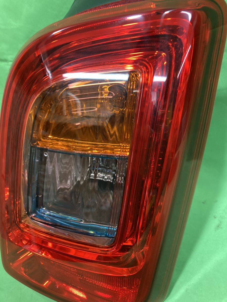 ホンダ N-ONE JG1 JG2 右テールライト LED 洗車傷程度です イチコー D113 個人宅配送不可_画像3