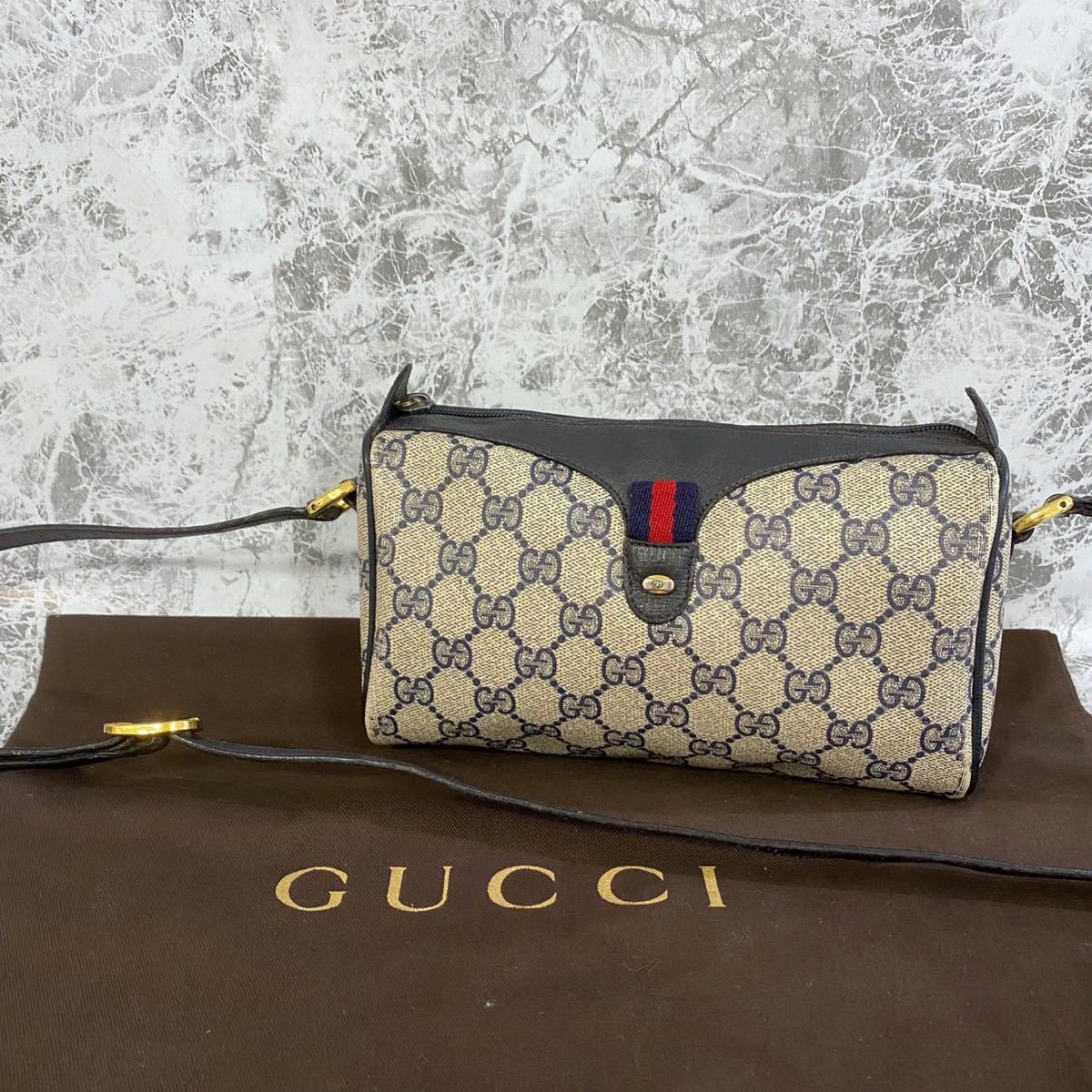 GUCCI グッチ シェリーライン ミニショルダーバッグ GG柄 ネイビー eva