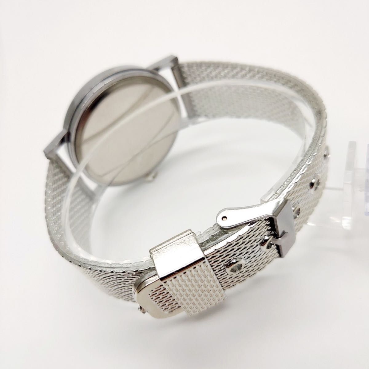 レディースハート腕時計 シルバー 銀 シンプル クォーツ 女性 電池式｜PayPayフリマ