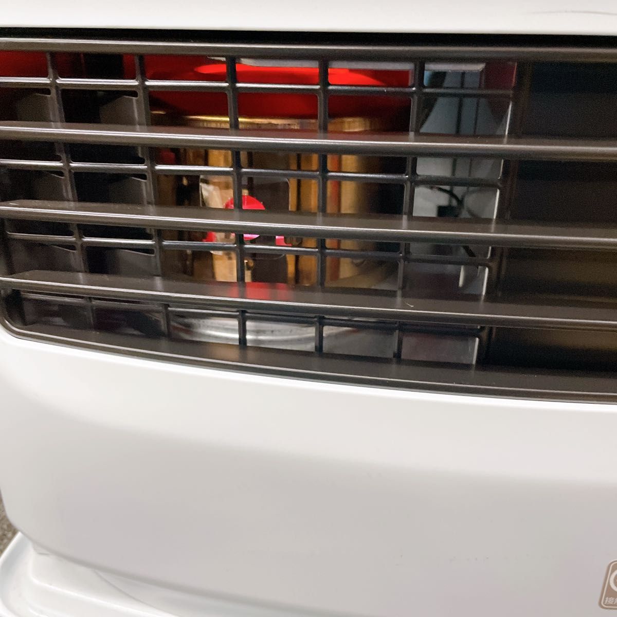 TOYOTOMI 石油ファンヒーター LC-321(W) (マットホワイト TOYOTOMI 石油ファンヒーター LC-321(W) (マットホワイト
