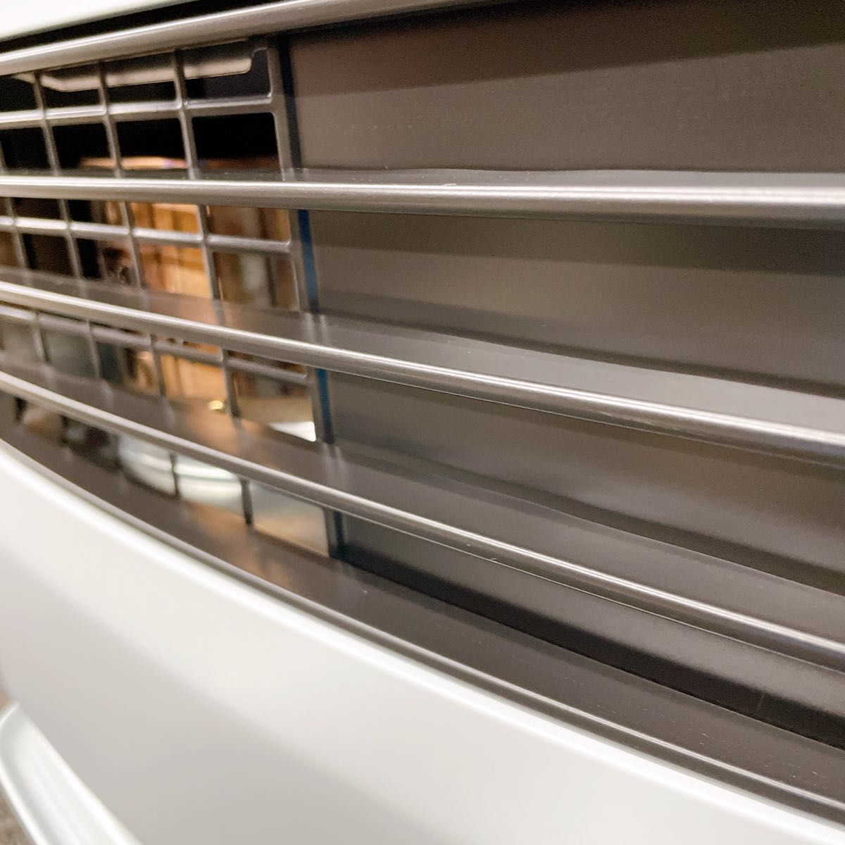 TOYOTOMI 石油ファンヒーター LC-321(W) (マットホワイト TOYOTOMI 石油ファンヒーター LC-321(W) (マットホワイト