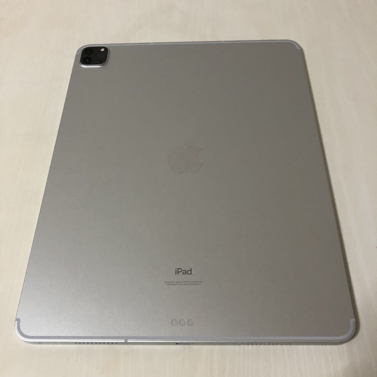 美品】iPad Pro 12.9インチ 第5世代 / Wi-Fi+Cellular(セルラー) / SIM