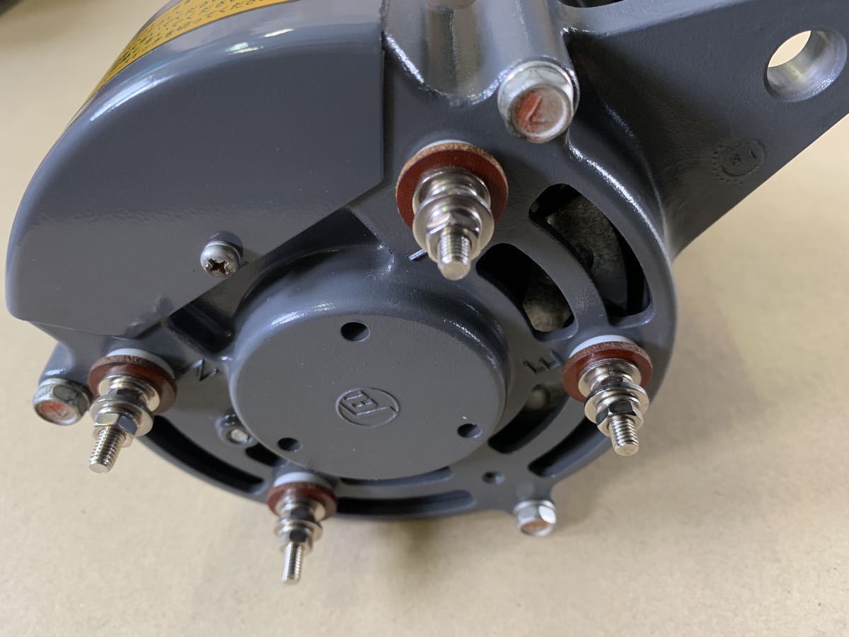 ヤンマー 舶用 オルタネーター 24V 25A 600W ヤンマー 舶用 オルタネーター 24V 25A 600W