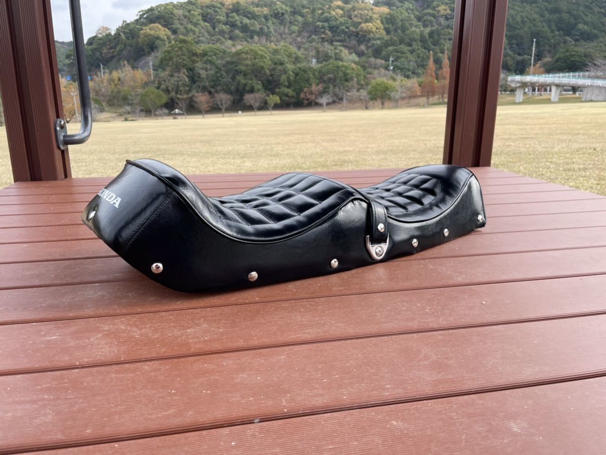Yahoo!オークション - CB400F ヨンフォア 猫背シート 藤森仕様 Yahoo!オークション - CB400F ヨンフォア 猫背シート 藤森仕様