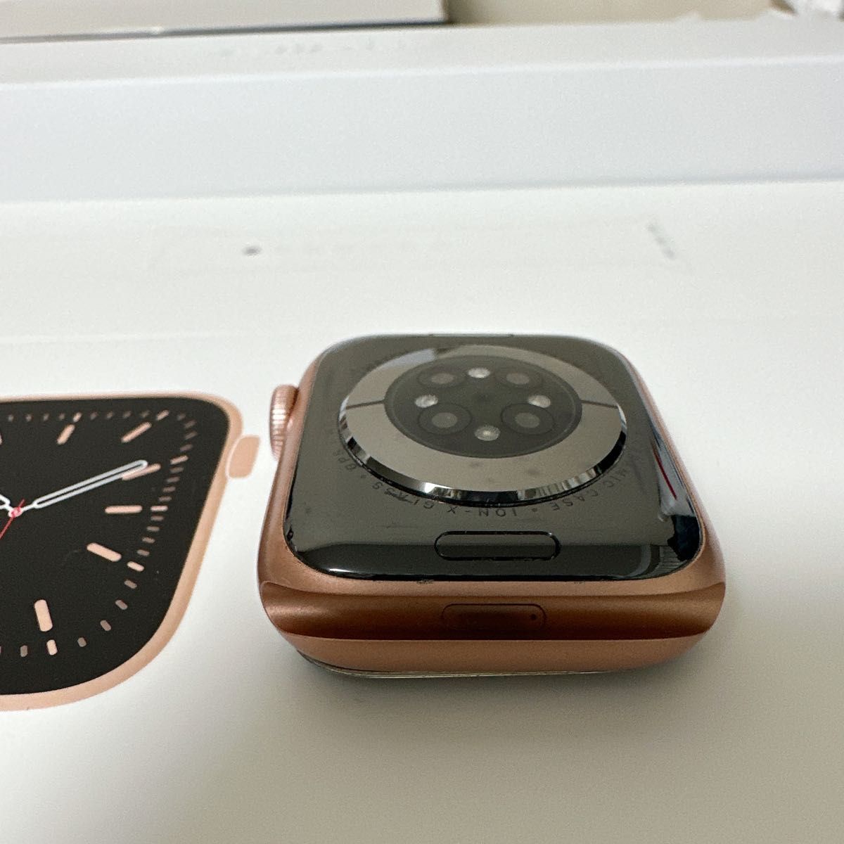 ジャンク品 Apple Watch Series 6 40mm ゴールド 本体-