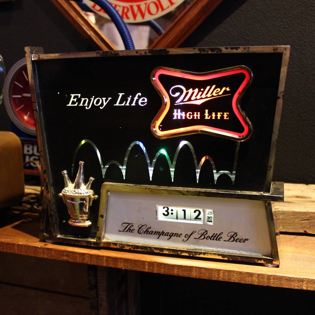 最も優遇の ミラーライト Miller Lite 旗 bonnieyoung.com