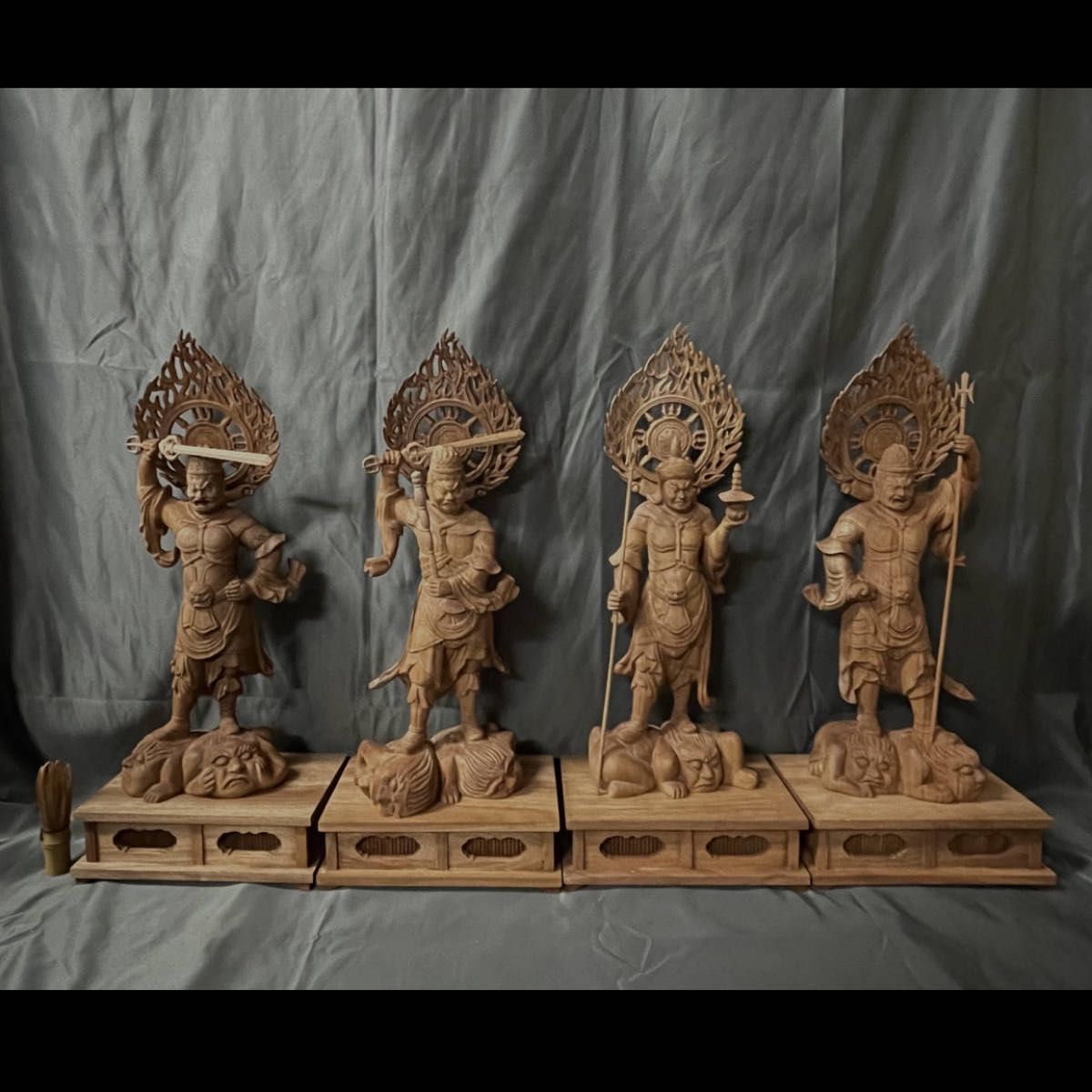 大型高56cm 井波彫刻 仏教工芸品 総楠製 極上彫 木彫仏像 四天王像一式