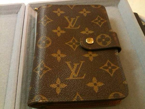 ★送料無料即決★M61207★Louis Vuitton(ルイヴィトン) ポルトパピエ 二つ折り財布_画像1