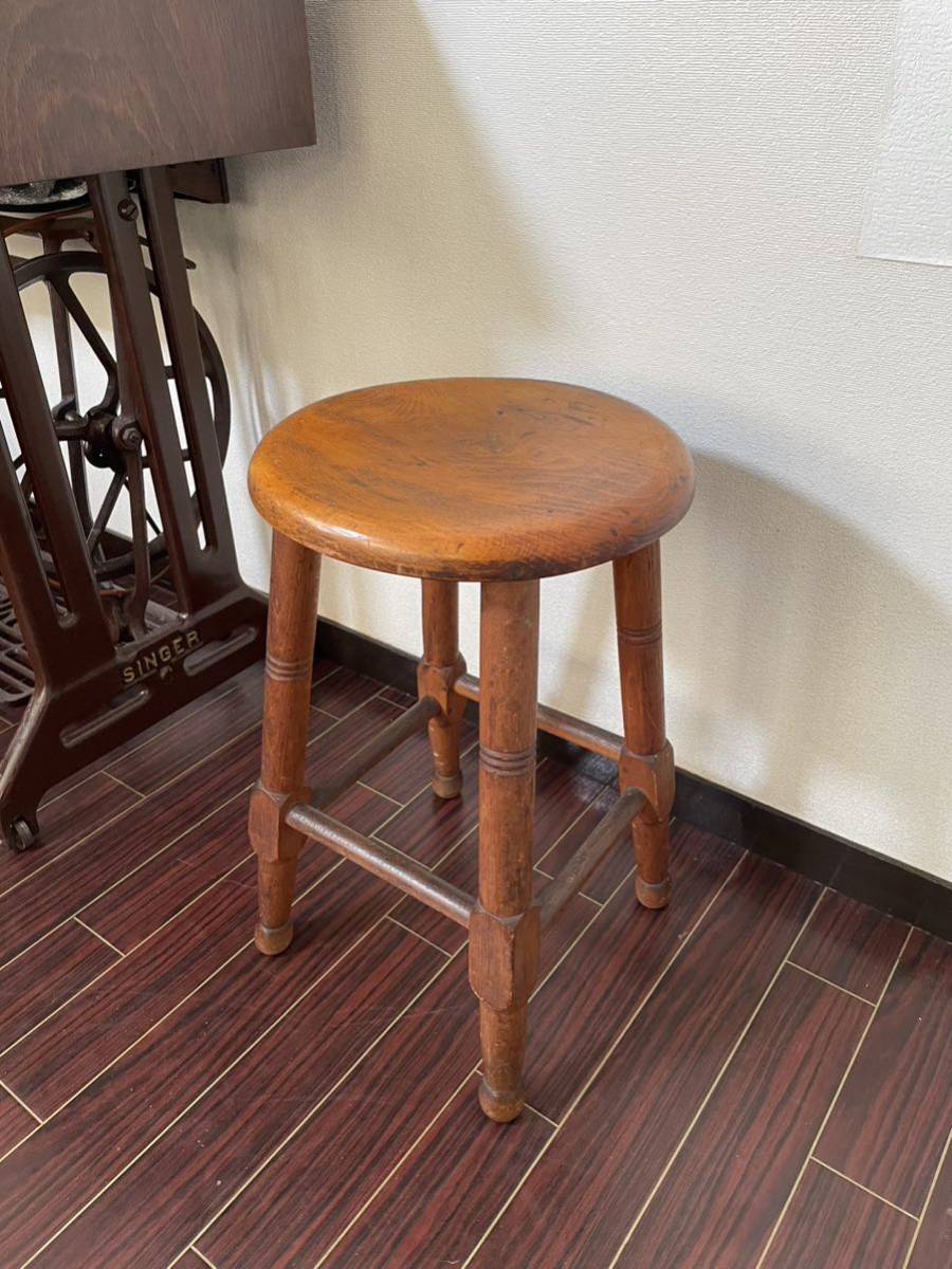 飴色のレトロなスツール 丸椅子 ヴィンテージ アンティーク 古道具 木製スツール 昭和レトロ