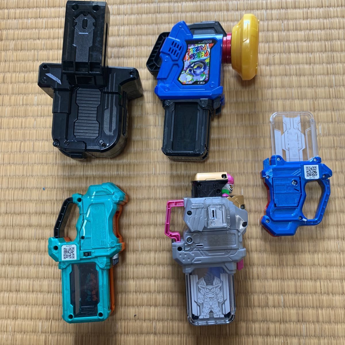 【週末特価】仮面ライダー　エグゼイド　ガシャット