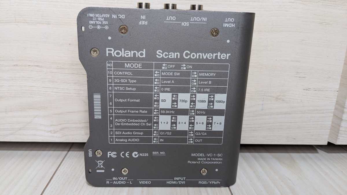 Roland VC-1-SC Roland video converter 