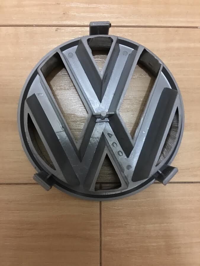 エンブレム 丸 9.5cm VW Volkswagen フォルクスワーゲン メッキ 厚 クラシック ロゴ ヴィンテージ ビートル VW空冷 空冷 空冷VW T1 T2 T3_画像3