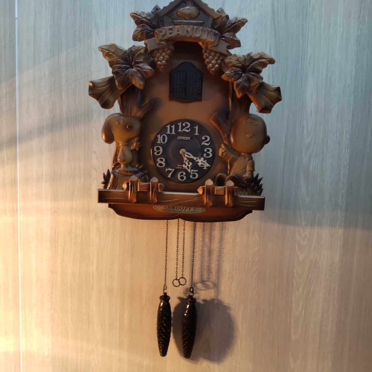 希少 シチズン スヌーピー かわいい木製鳩時計 振り子時計 掛時計 レトロ ビンテージ の画像2