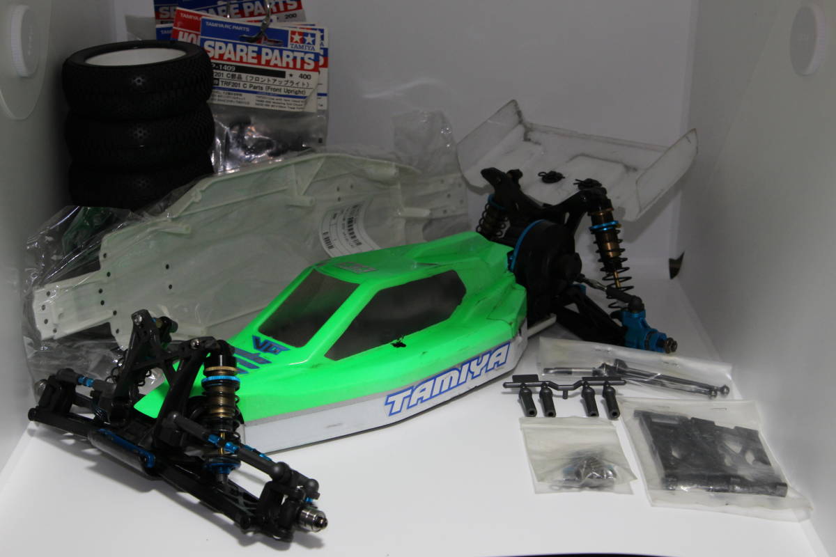 タミヤ 1/10電動R/Cレーシングバギー TRF211XM 新品メインシャーシ付