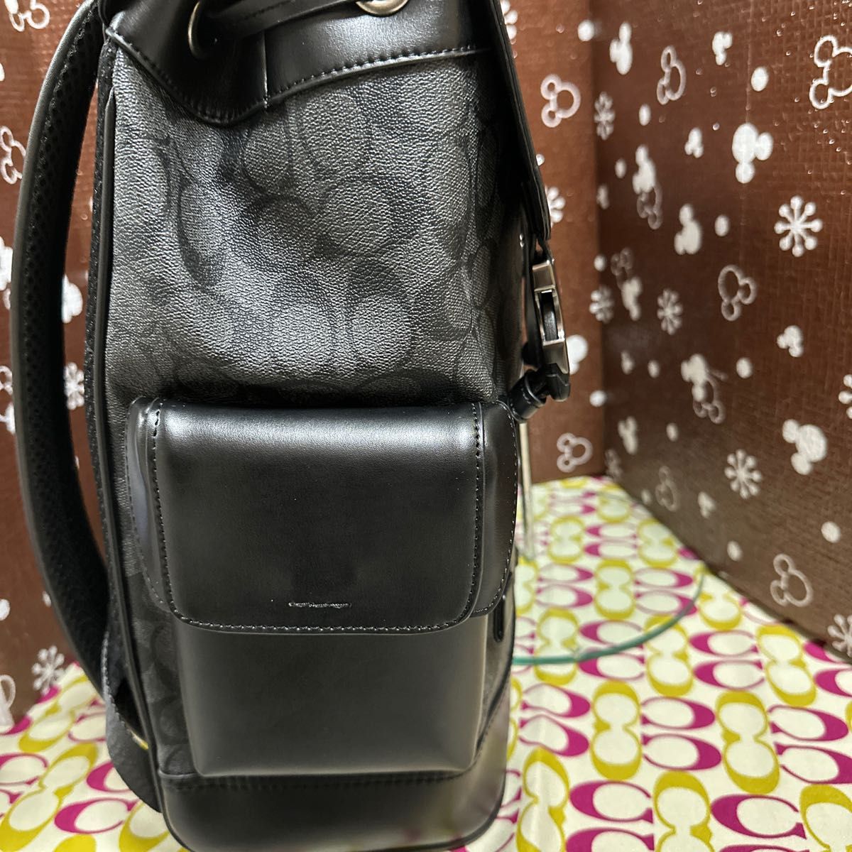 新品 COACHシグネチャー柄/リビングトン バックパック|PayPayフリマ