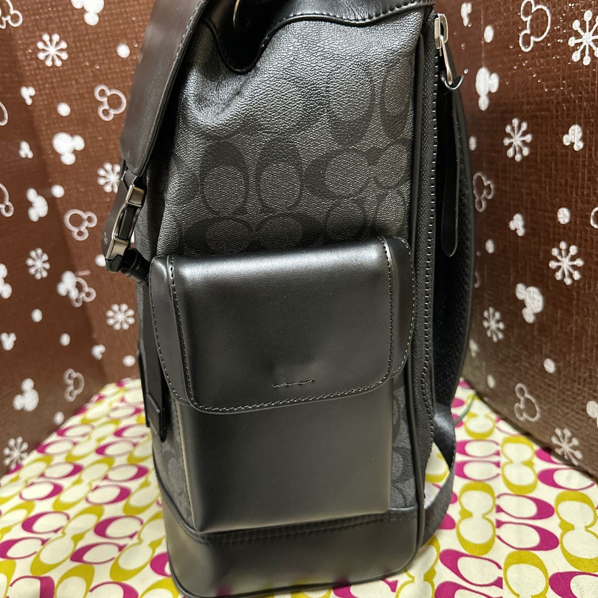 新品 COACHシグネチャー柄/リビングトン バックパック|PayPayフリマ