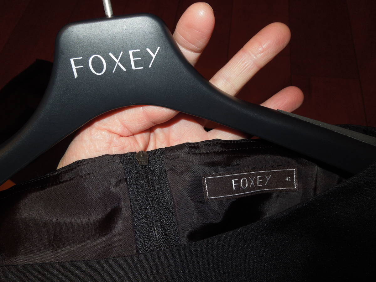 未使用!フォーマルドレス・サイズ42フォクシーFOXEY・シルク製