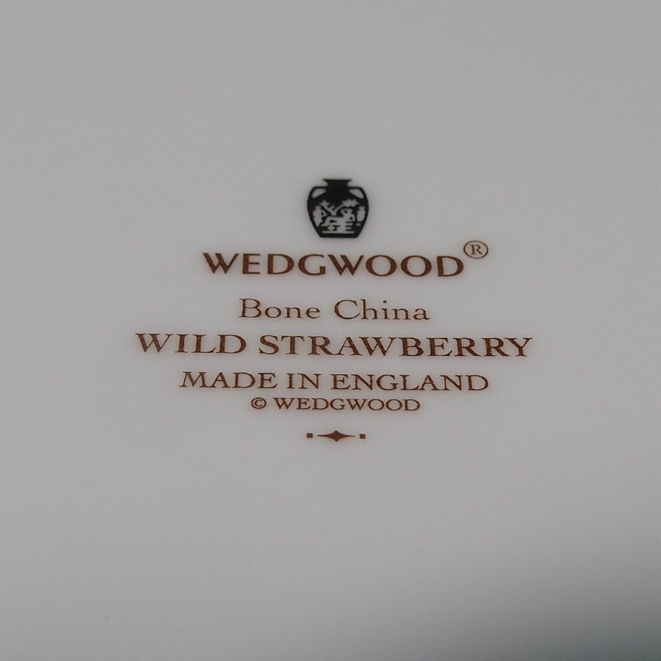 m002 B4 WEDGWOOD ウェッジウッド ワイルドストロベリー プレート 皿 