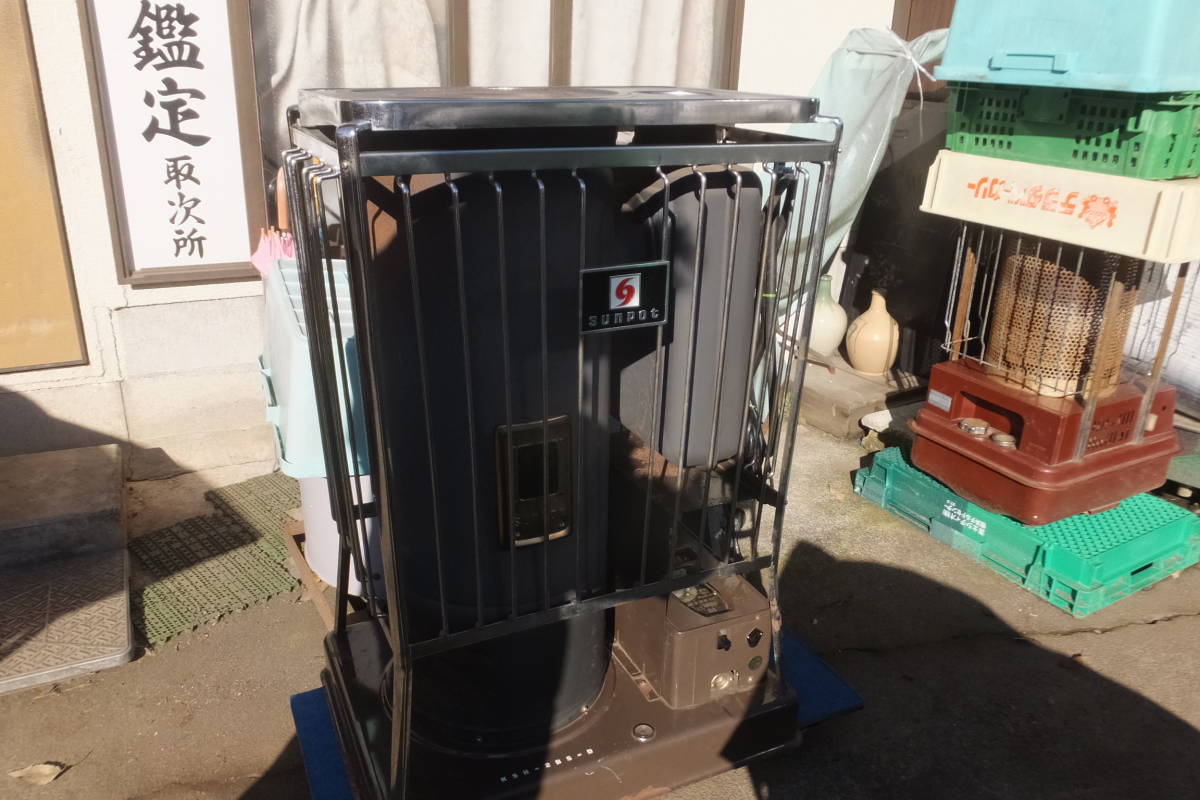 △ ろ-519 石油ストーブ 中古 通電OK サンポット KSH-2BS-D 容量 △ ろ-519 石油ストーブ 中古 通電OK サンポット KSH-2BS-D 容量