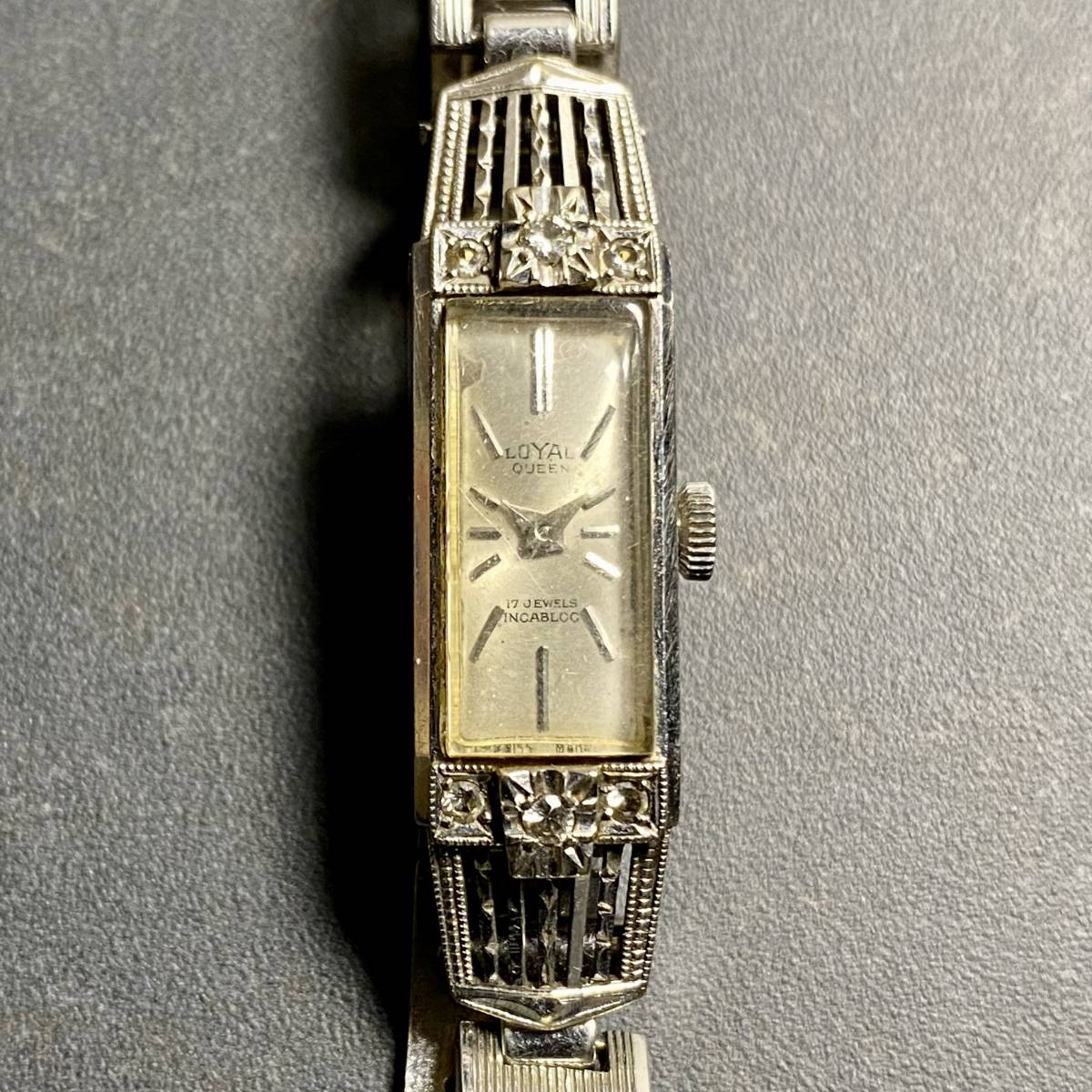 LOYAL QUEEN 17 JEWELS INCABLOC K14 585 WG GOLD 金 ゴールド アンティーク 腕時計 G9_画像1