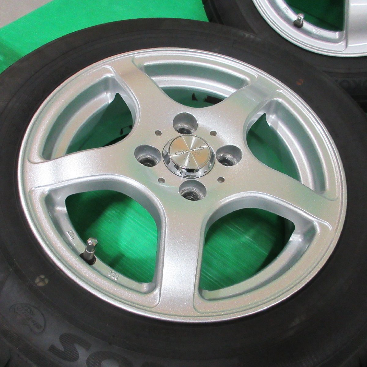 品質保証得価】 バリ山 175 65R14 bB パッソ サクシード デミオ yaMX5