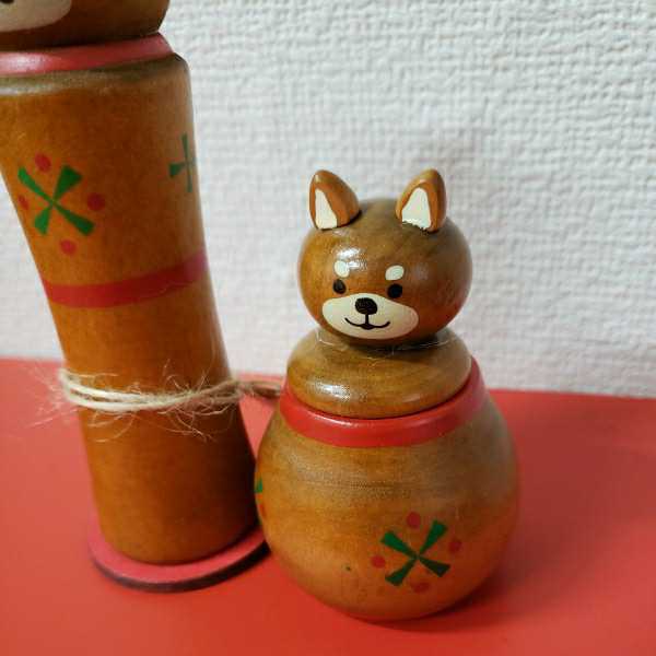 木製　こけし風　柴犬　かわいいペン立てと小物入れのセット　　和風インテリア　犬　_画像3