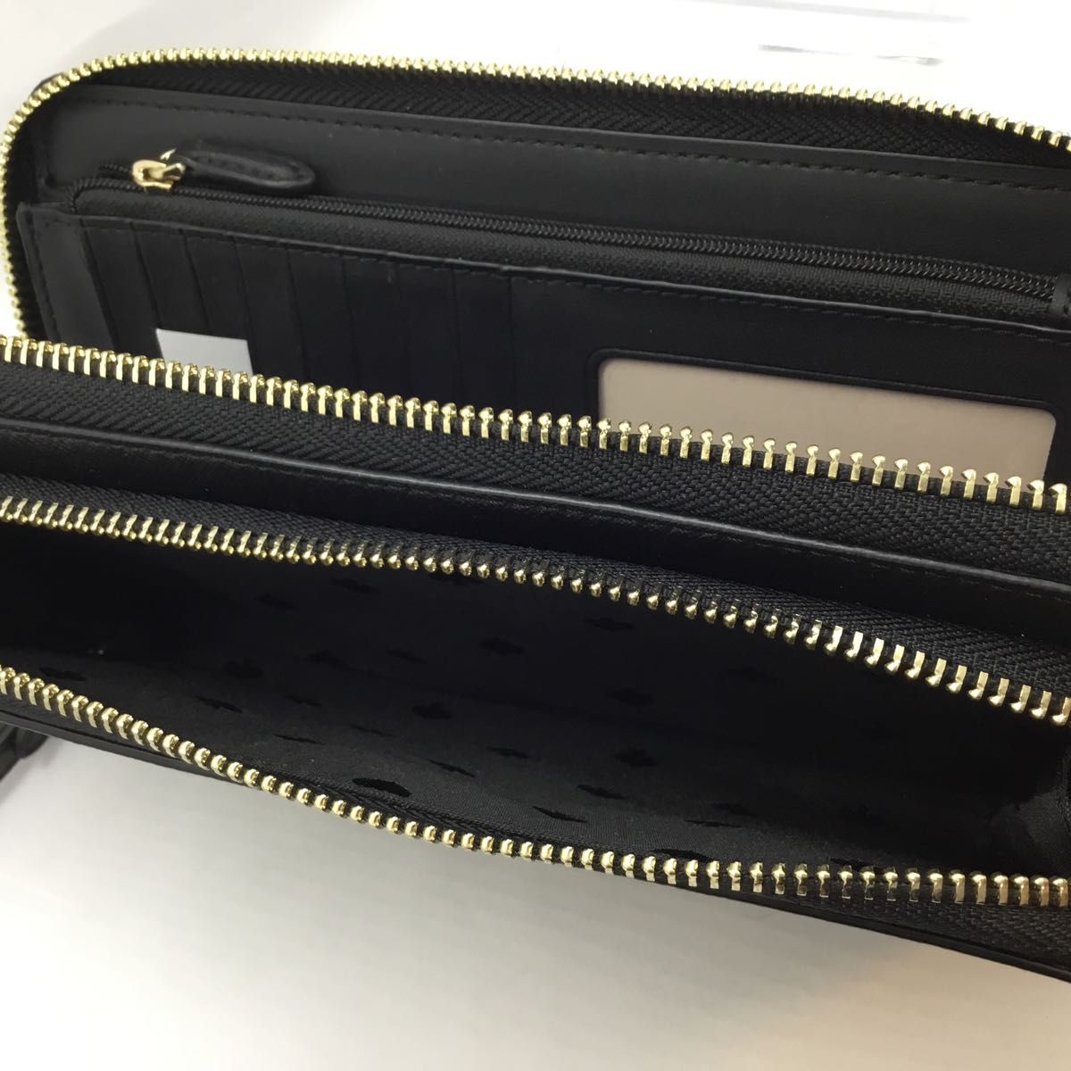 Kate Spade ケイトスペード スマホ収納 大容量長財布 NV28