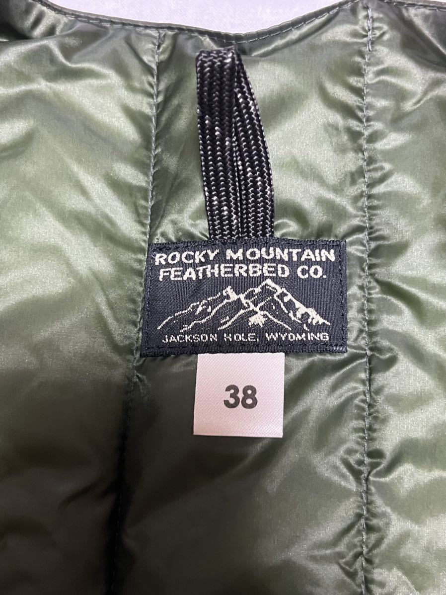 サイズ38 ロッキーマウンテンフェザーベッド シックスマンスベスト Rocky Mountain Featherbed ダウンベスト SIX MONTH インナーダウン サイズ38 ロッキーマウンテンフェザーベッド シックスマンスベスト Rocky Mountain Featherbed ダウンベスト SIX MONTH インナーダウン