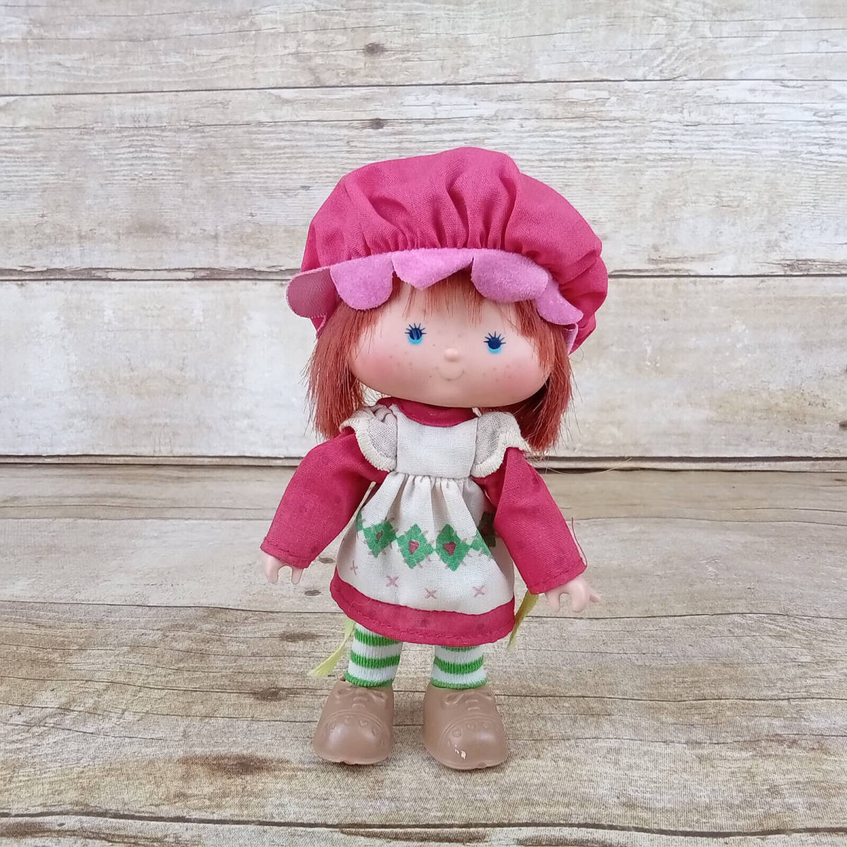 Vintage 1979 Original Strawberry Shortcake 5.5" Doll with Cherry Cuddler Hat 海外 即決