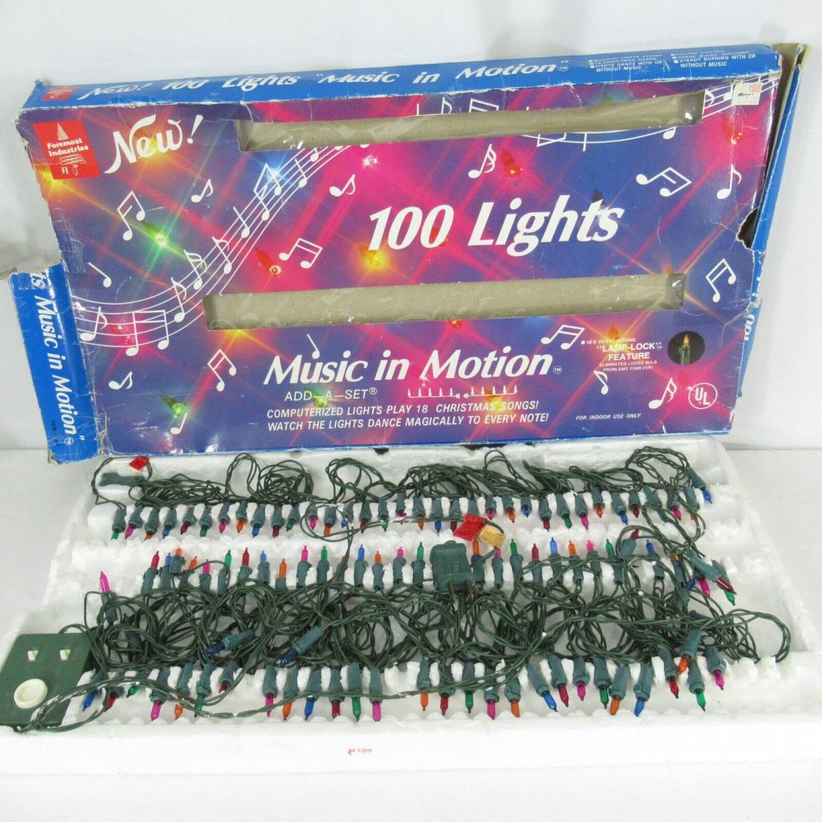 Music in Motion Christmas Tree 100 Multi Color Bulbs Light String NOT WORKING 海外 即決