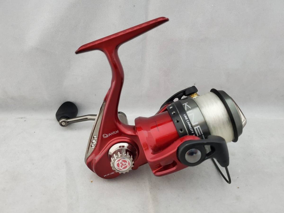 Quantum Kinetic PT20, Spinning Fishing Reel, Red, Ships Free 海外 即決