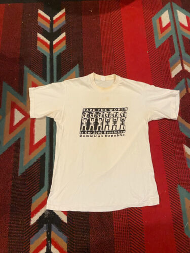 vintage 2000 save the world is our resolution graphic white t shirt 海外 即決