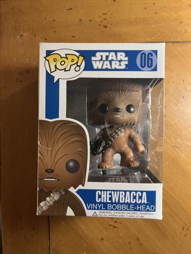 Funko Pop! Star Wars Chewbacca #06 Large Letter Blue Box DAMAGED Rare 海外 即決