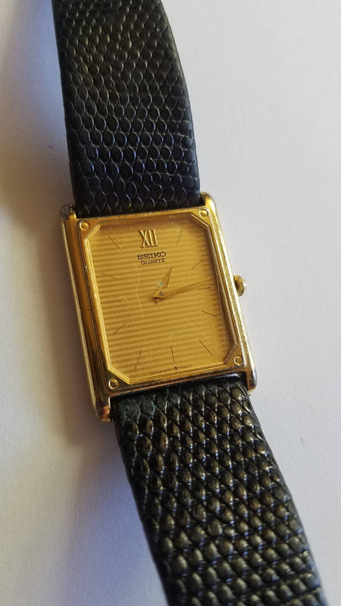 Seiko Mens 6530-5300 Quartz Watch Black Leather Band Gold Tone Case Dial 海外 即決