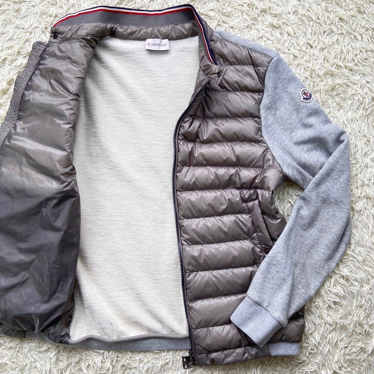 新到着 MONCLER ナイロンジャケット グレー ワッペンロゴ iauoe.edu.ng