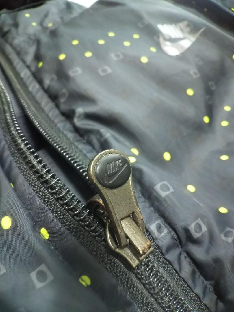NIKE ナイキ ダウンジャケット リバーシブル フード ブラック M 2989