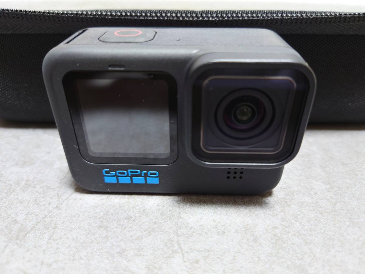 【ほぼ未使用】 GoPro HERO10 Black　新品バッテリー　新品microSD 32GB　CHDHX-101-FW _画像1